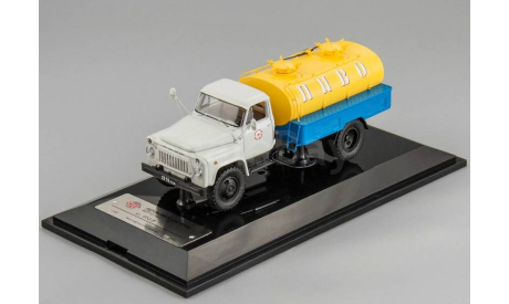 Газ 53  АЦПТ-3,3(53) Пиво 1975 г., масштабная модель, DiP Models, scale43