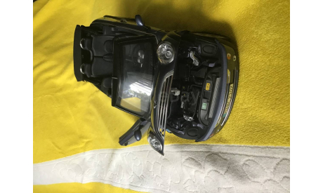 MINI CUPER.  KYOSHO. 1:12. LIMITED. DILER, масштабная модель, Mini Cooper, 1/12