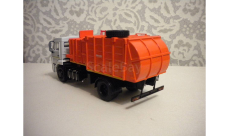 Мусоровоз с манипулятором МКМ-4503 (43253), масштабная модель, 1:43, 1/43
