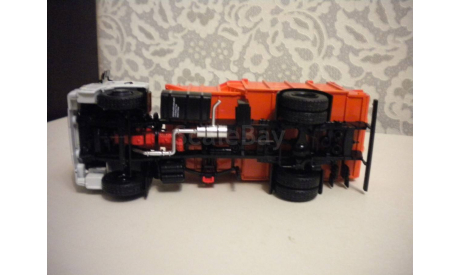 Мусоровоз с манипулятором МКМ-4503 (43253), масштабная модель, 1:43, 1/43