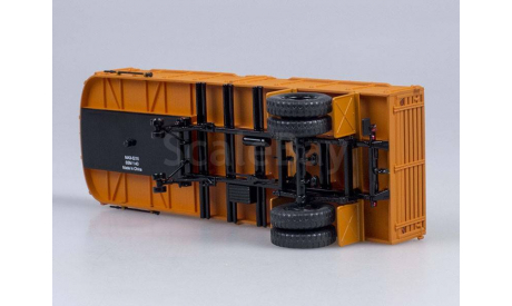 Полуприцеп МАЗ-5215 оранжевый, масштабная модель, scale43, Start Scale Models (SSM)