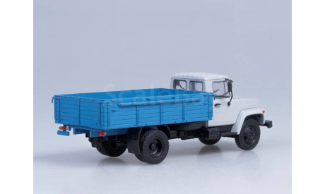 ГАЗ-3307 (двигатель ЗМЗ-513) дерев. борт (серый-голубой), масштабная модель, scale43, Автоистория (АИСТ)