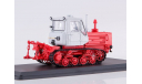 Трактор Т-150 гусеничный (красный/белый), масштабная модель, scale43, Start Scale Models (SSM)