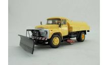 ЗиЛ ПМ-130Б Автомобиль Поливомоечный 1977 г. «Автоэкспорт» DIP Models 113007, масштабная модель, scale43