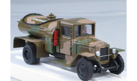 БЗ-43 Бензозаправщик на базе ЗИС-5В комуфлированный, масштабная модель, ЛОМО-АВМ, scale43