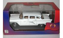 Горький-13 ЧАЙКА - 1965, белый, масштабная модель, IST Models, scale43, ГАЗ