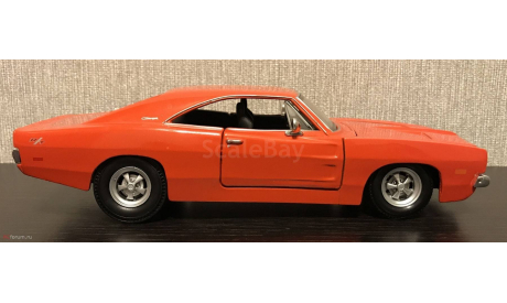 DODGE CHARGER R/T, масштабная модель, Maisto-Swarovski, 1:24, 1/24