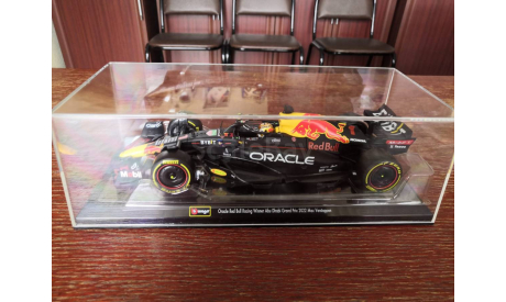 Модель formula 1 Red Bull RB18 2022 Max Verstappen Макс Ферстаппен 1 24 Bburago, масштабная модель, scale43