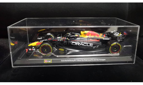Модель formula 1 24 Red Bull RB19 2023 Max Verstappen Макс Ферстаппен Bburago, масштабная модель, scale24