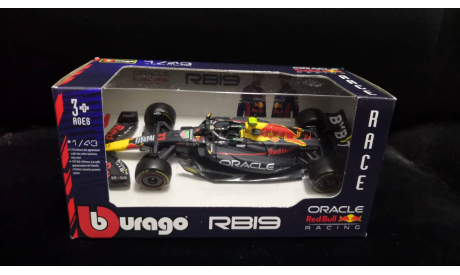 Модель formula 1 Red Bull RB19 2023 Sergio Perez Серхио (Чеко) Перес 1 43 Bburago, масштабная модель, scale43