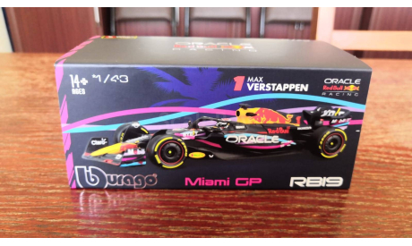 Модель Formula 1 43 Red Bull RB19 Miami GP (гран-при Майами) Max Verstappеn Макc Фeрcтаппен Bburago, масштабная модель, scale43