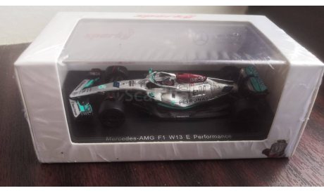 Модель formula 1 64 Mеrсеdes-AMG F1 W13 E Perfоrmаnсe 2022 George Russell Джордж Расселл Spark, масштабная модель, scale64, Mercedes-Benz