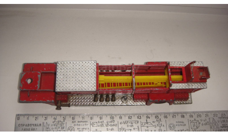 AERIAL RESCUE TRACTOR CORGI  ТОЛЬКО МОСКВА САМОВЫВОЗ, масштабная модель, scale0