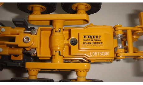 ГРЕЙДЕР JOHN DEERE 872GP ERTL 1/50  ТОЛЬКО МОСКВА САМОВЫВОЗ, масштабная модель, scale50