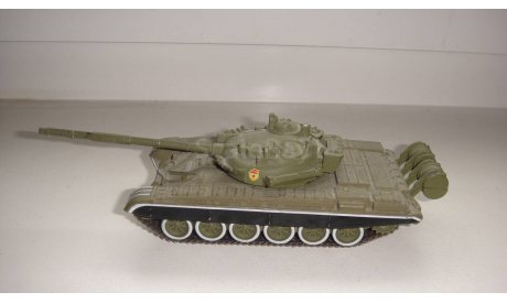 РУССКИЕ ТАНКИ № 1 Т-72 ТОЛЬКО МОСКВА САМОВЫВОЗ, журнальная серия Русские танки (GeFabbri) 1:72, scale72