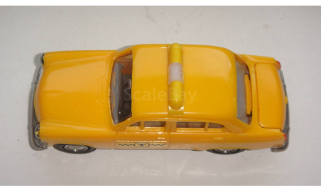 МОСКВИЧ 403 ТАКСИ ПЛАСТИК  ТОЛЬКО МОСКВА САМОВЫВОЗ, масштабная модель, scale43