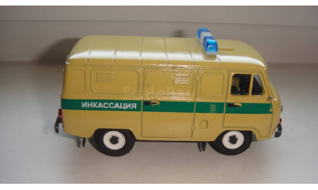 УАЗ 3741 ИНКАССАЦИЯ  ТОЛЬКО МОСКВА САМОВЫВОЗ, масштабная модель, scale43