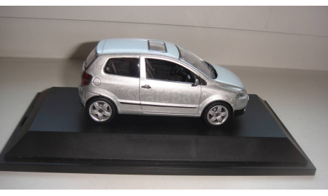 VOLKSWAGEN GOLF SCHUCO  ТОЛЬКО МОСКВА САМОВЫВОЗ, масштабная модель, scale43