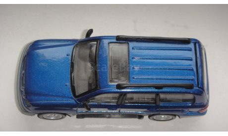 TOYOTA LAND CRUISER  ТОЛЬКО МОСКВА САМОВЫВОЗ, масштабная модель, scale43