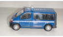 RENAULT TRAFIC CARARAMA  1/72  ТОЛЬКО МОСКВА САМОВЫВОЗ, масштабная модель, scale72