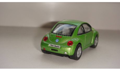 VOLKSWAGEN NEW BEETLE KINSMART  1/64  ТОЛЬКО МОСКВА САМОВЫВОЗ, масштабная модель, scale0