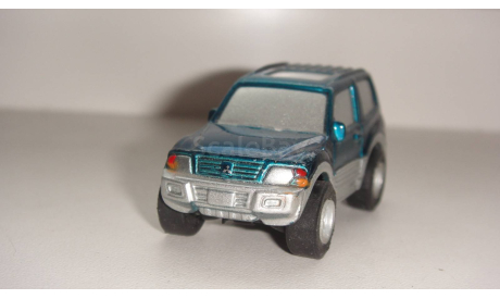 MITSUBISHI PAJERO  ТОЛЬКО МОСКВА САМОВЫВОЗ, масштабная модель, scale0
