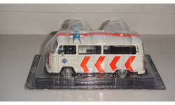 ПОЛИЦЕЙСКИЕ МАШИНЫ МИРА № 17 VOLKSWAGEN KOMBI  ТОЛЬКО МОСКВА САМОВЫВОЗ