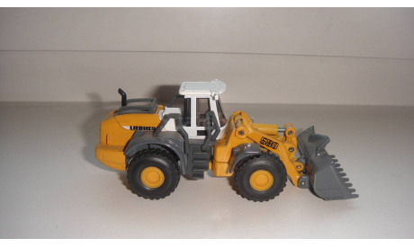 БУЛЬДОЗЕР LIEBHERR 580  SIKU  ТОЛЬКО МОСКВА САМОВЫВОЗ, масштабная модель, scale0
