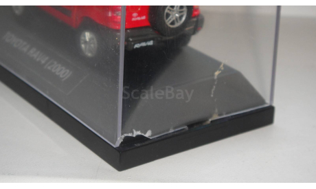 TOYOTA RAV 4  CARARAMA  ТОЛЬКО МОСКВА САМОВЫВОЗ, масштабная модель, scale43