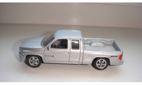 DODGE RAM 1500 V8  ТОЛЬКО МОСКВА САМОВЫВОЗ, масштабная модель, scale0