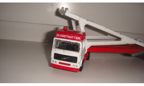 VOLVO CAR TRANSPORTER CORGI  ТОЛЬКО МОСКВА САМОВЫВОЗ, масштабная модель, scale0