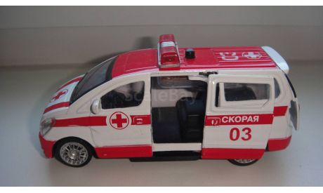 FORD СКОРАЯ ПОМОЩЬ  ТОЛЬКО МОСКВА, масштабная модель, scale0