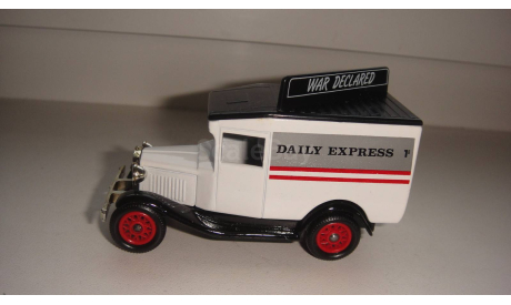 МОДЕЛЬ АВТО DAILY EXPRESS LLEDO  ТОЛЬКО МОСКВА САМОВЫВОЗ, масштабная модель, scale0