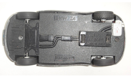 BMW Z4 KINSMART 1/32  ТОЛЬКО МОСКВА САМОВЫВОЗ, масштабная модель, scale32