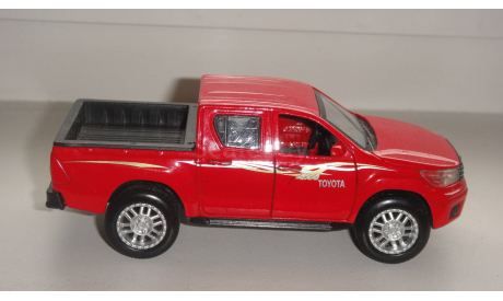 TOYOTA HILUX KINGSTOY  ТОЛЬКО МОСКВА САМОВЫВОЗ, масштабная модель, scale43