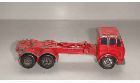 MERCEDES BENZ CONTEINER TRUCK  MATCHBOX  ТОЛЬКО МОСКВА САМОВЫВОЗ, масштабная модель, Mercedes-Benz, scale0