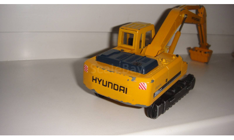 ЭКСКАВАТОР HYUNDAI  1.50  ТОЛЬКО МОСКВА, масштабная модель, Liebherr, scale0