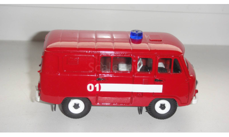 УАЗ 3962 ПОЖАРНЫЙ ПЛАСТИК  ТОЛЬКО МОСКВА САМОВЫВОЗ, масштабная модель, scale43