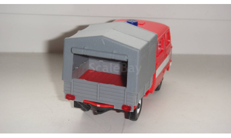 УАЗ 3962 ПОЖАРНЫЙ ПЛАСТИК  ТОЛЬКО МОСКВА САМОВЫВОЗ, масштабная модель, scale43