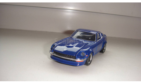 NISSAN FAIRLADY Z TOMICA 1.58  ТОЛЬКО МОСКВА САМОВЫВОЗ, масштабная модель, scale0