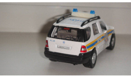 MERCEDES BENZ МL 320 МЧС CARARAMA  ТОЛЬКО МОСКВА САМОВЫВОЗ, масштабная модель, scale43, Mercedes-Benz