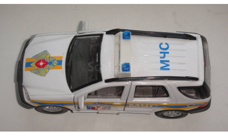 MERCEDES BENZ МL 320 МЧС CARARAMA  ТОЛЬКО МОСКВА САМОВЫВОЗ, масштабная модель, scale43, Mercedes-Benz