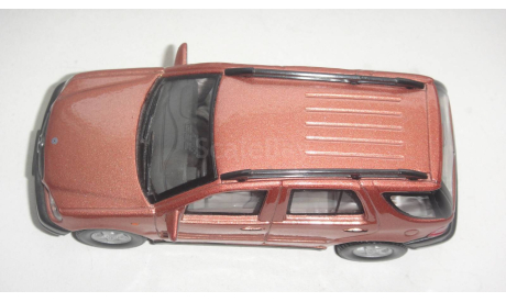 MERCEDES BENZ МL 320 CARARAMA  ТОЛЬКО МОСКВА САМОВЫВОЗ, масштабная модель, scale43, Mercedes-Benz
