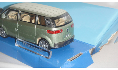 VOLKSWAGEN MICROBUS CARARAMA  ТОЛЬКО МОСКВА САМОВЫВОЗ, масштабная модель, scale43