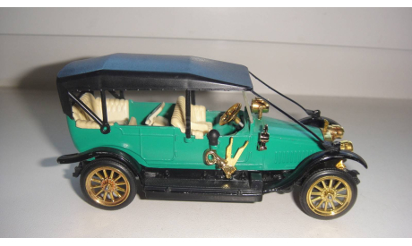 РУССО БАЛТ С24-40  ТОЛЬКО МОСКВА САМОВЫВОЗ, масштабная модель, scale43