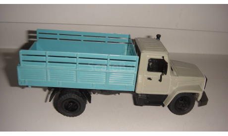 АВТО 3307 БОРТОВОЙ КОМПАНЬОН ТОЛЬКО МОСКВА САМОВЫВОЗ, масштабная модель, scale43, ГАЗ