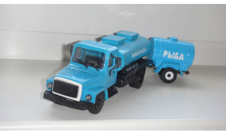АВТО 3307 ЖИВАЯ РЫБА КОМПАНЬОН  ТОЛЬКО МОСКВА САМОВЫВОЗ, масштабная модель, scale43, ГАЗ