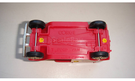 FORD VAN CORGI  ТОЛЬКО МОСКВА, масштабная модель, scale0
