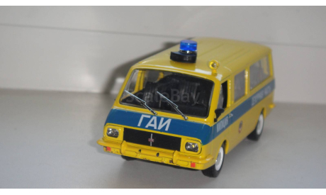 АВТОМОБИЛЬ НА СЛУЖБЕ №25 РАФ 22033 ГАИ  ТОЛЬКО МОСКВА САМОВЫВОЗ, журнальная серия Автомобиль на службе (DeAgostini), scale43