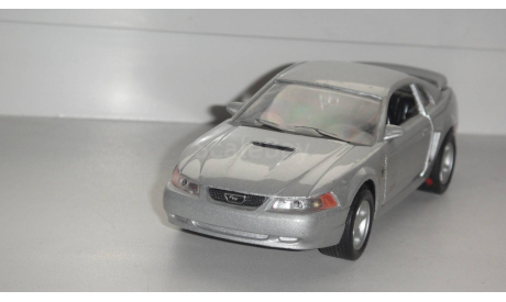 FORD MUSTANG 1999 1/32 WELLY  ТОЛЬКО МОСКВА САМОВЫВОЗ, масштабная модель, scale0